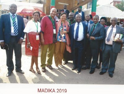 Les Ministres et le Comité d'organisation de la 1ère édition de la foire MADIKA